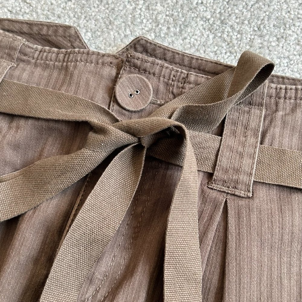 - Marc Jacobs Pleated Skirt with Fabric Belt in Brown Cotton US 4  -     A1659 - Picture 3 of 7